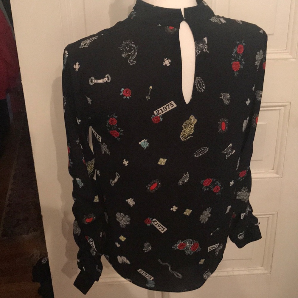 EUC Studded Long Sleeved Zara Shirt Size Small - Picture 6 of 8